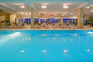 thumbnail: Pool