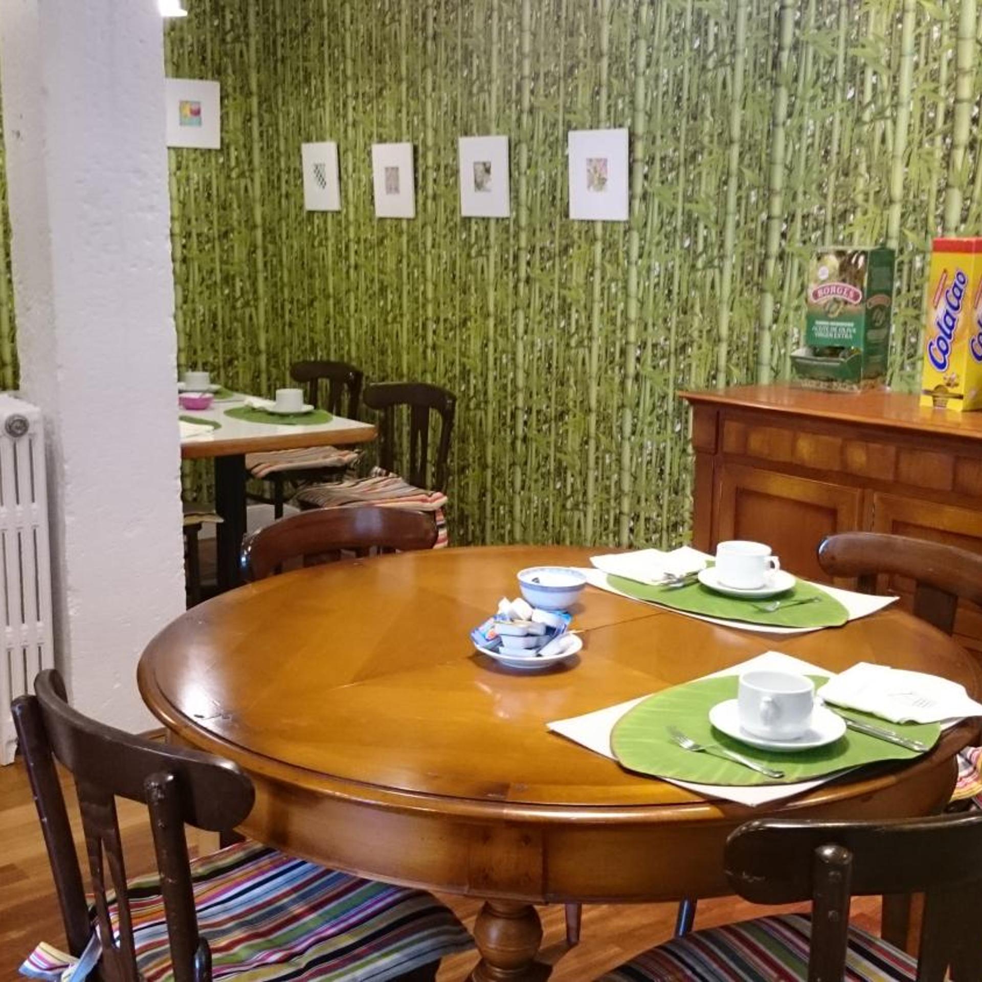 Restaurant-cafeteria