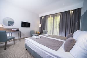 thumbnail: Interior