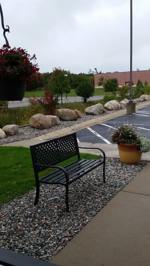 thumbnail: BBQ/picnic area