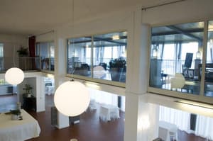 thumbnail: Interior entrance
