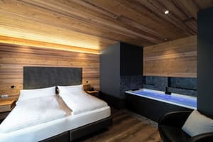 thumbnail: Interior detail