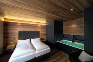 thumbnail: Interior detail