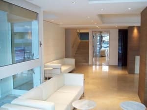 thumbnail: Bar (on property)