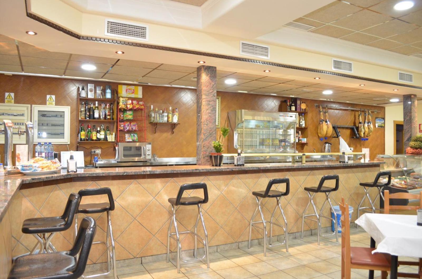 Restaurant-cafeteria