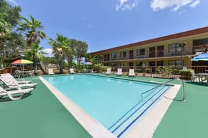 thumbnail: Pool