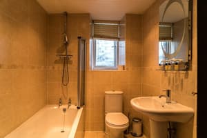 thumbnail: Bathroom