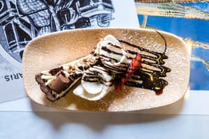 thumbnail: Restaurant