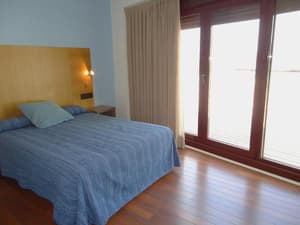 thumbnail: General view