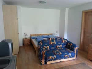 thumbnail: General view