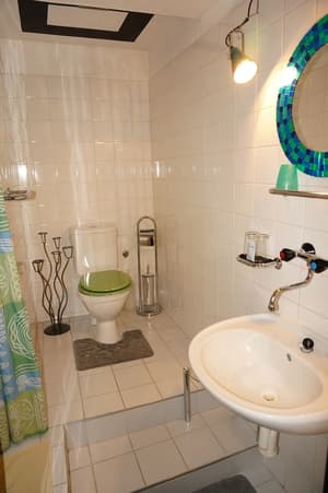 thumbnail: Bathroom