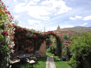 thumbnail: General view
