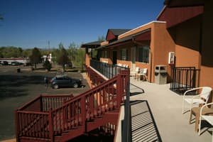 thumbnail: Exterior