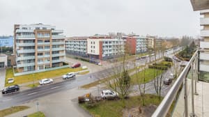 thumbnail: Exterior