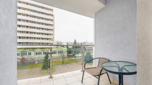 thumbnail: Balcony