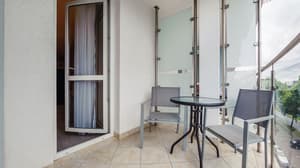 thumbnail: Terrace/patio