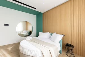 thumbnail: Room