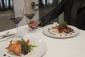 thumbnail: Dining