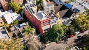 thumbnail: Exterior