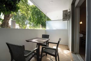 thumbnail: Garden view