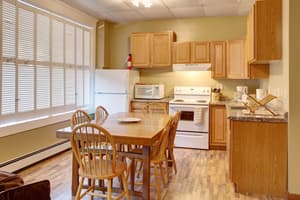 thumbnail: In-room dining