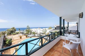 thumbnail: Terrace/patio