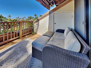 thumbnail: Front of property