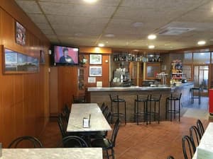 thumbnail: Breakfast area
