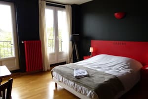 thumbnail: Room