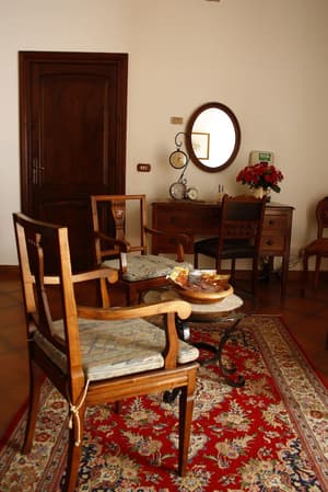 thumbnail: Interior