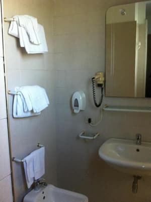 thumbnail: Bathroom