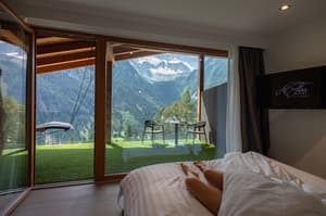 thumbnail: Interior