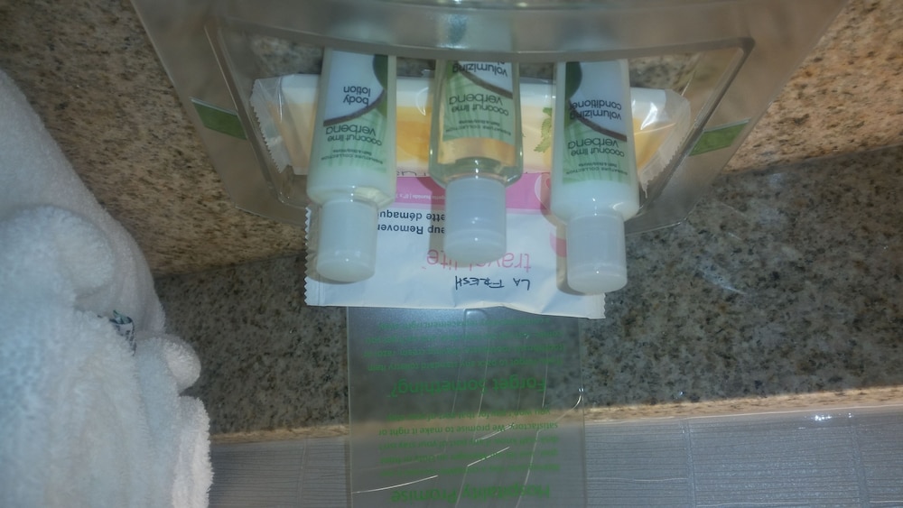 Bathroom amenities