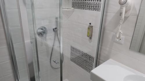 358021514.jpg