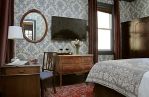 thumbnail: Room amenity