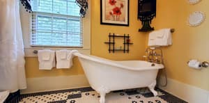 thumbnail: Interior