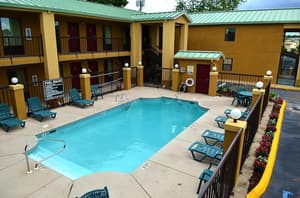 thumbnail: Pool