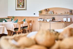 thumbnail: Breakfast buffet