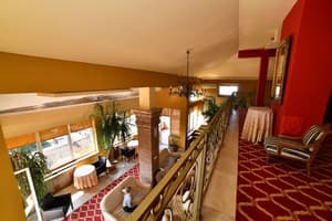 thumbnail: Interior