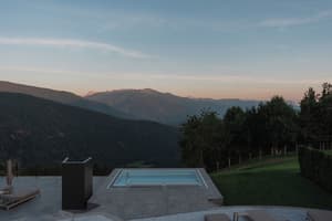 thumbnail: Outdoor spa tub