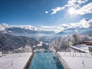 thumbnail: Infinity pool
