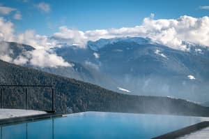 thumbnail: Infinity pool
