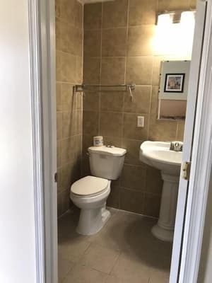 thumbnail: Bathroom