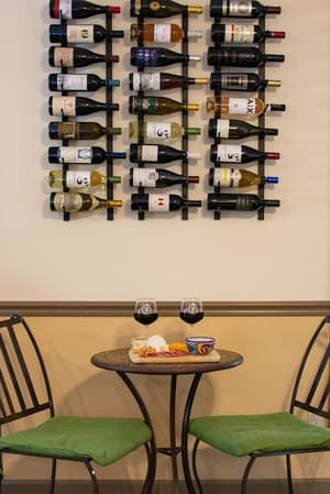 thumbnail: Bar (on property)