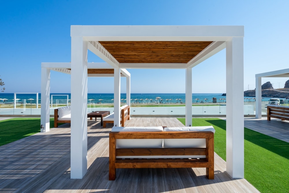 Sundeck