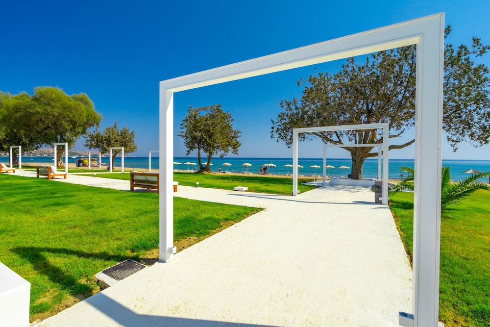Sundeck