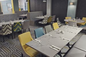 thumbnail: Restaurant