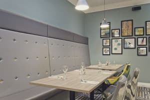 thumbnail: Restaurant