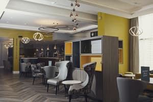 thumbnail: Lounge