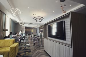 thumbnail: Lounge